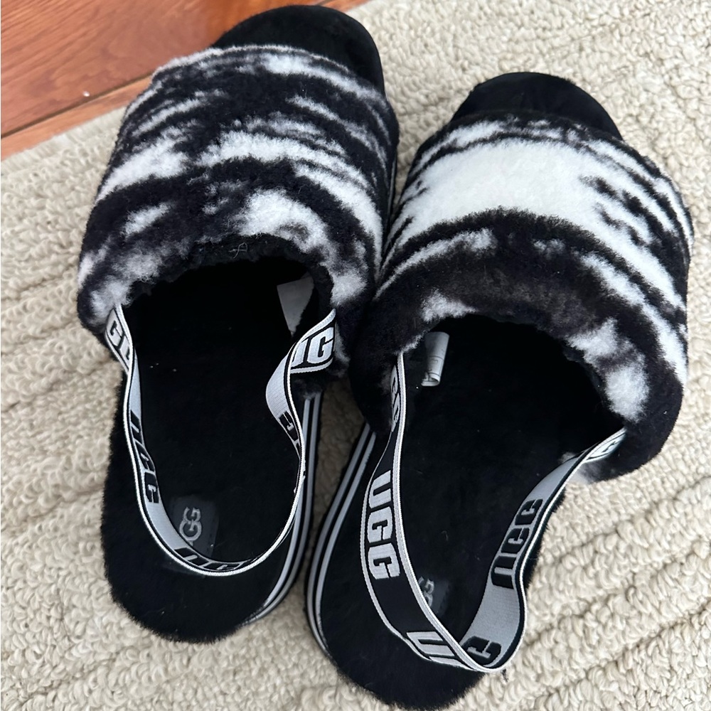Women’s UGG disco slides